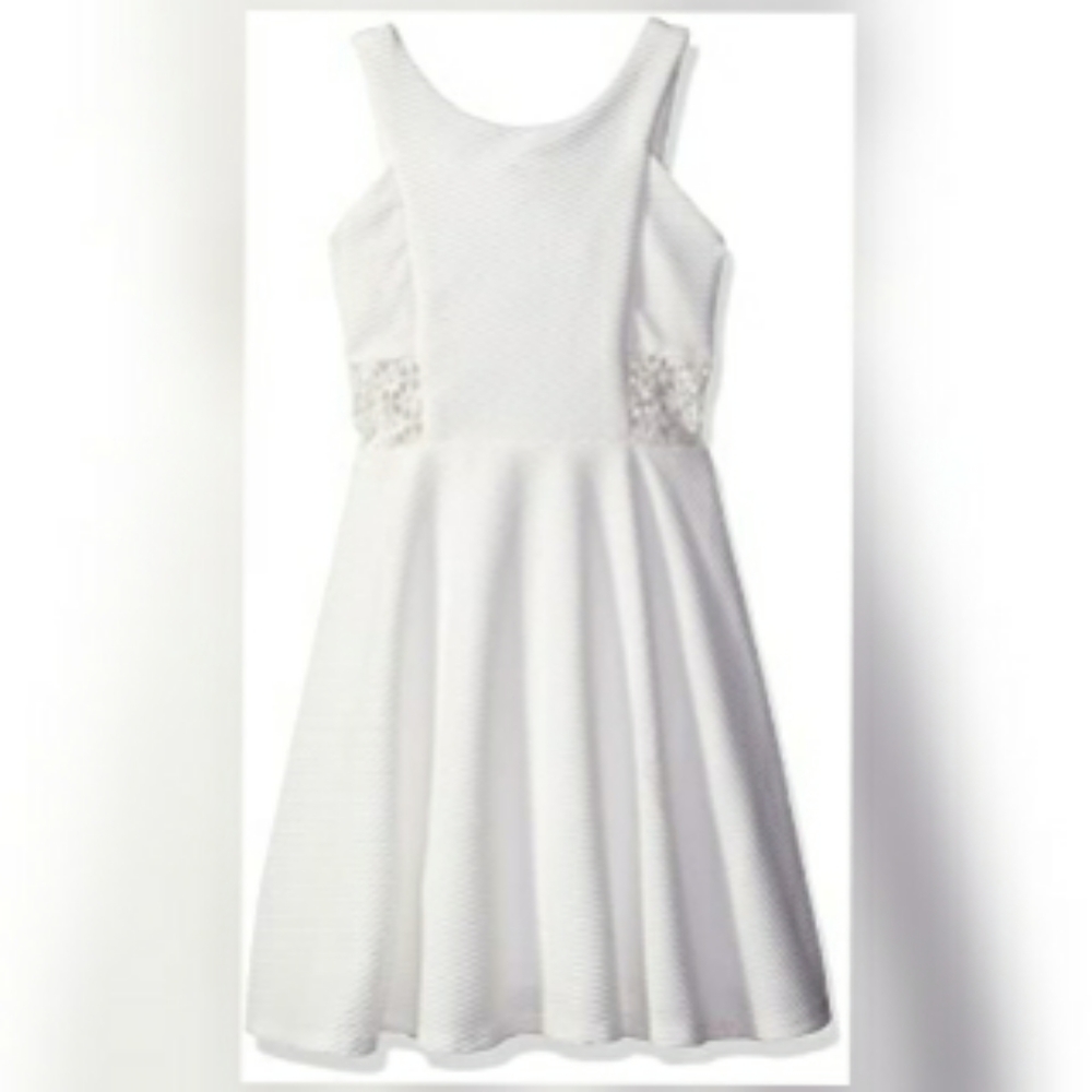Tween Diva Girl’s texture white dress, size 10
